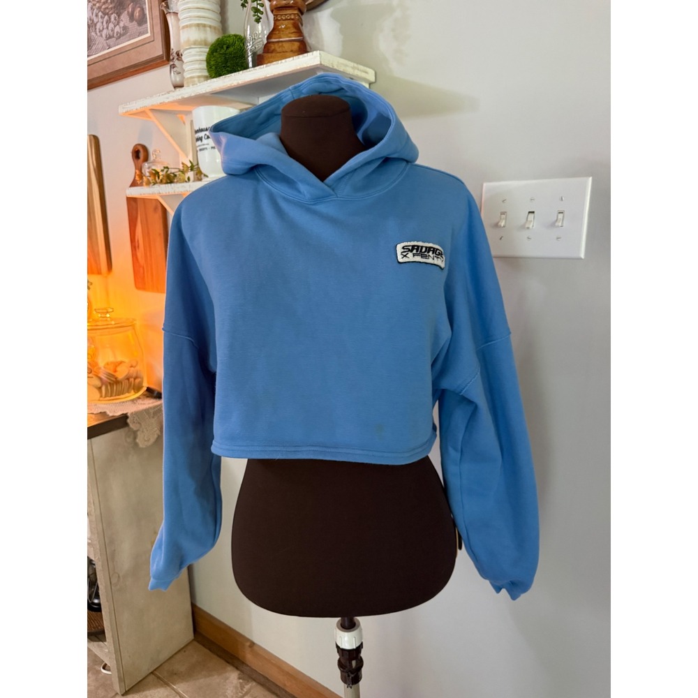 Savage X Fenty Cropped Hoodie Size M Blue Rihanna Streetwear Pullover sporty